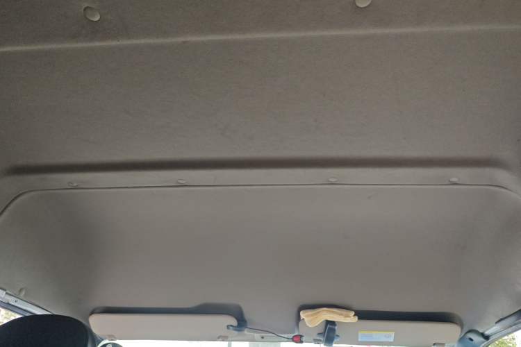 Used JMC Transit 2021 2.8T Space King Standard Version Short Wheelbase Mid-Height Roof 6-Seater Diesel Euro VI JX493
