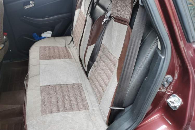 Used Venucia T70 2015 2.0L Manual RuiXiang Edition
