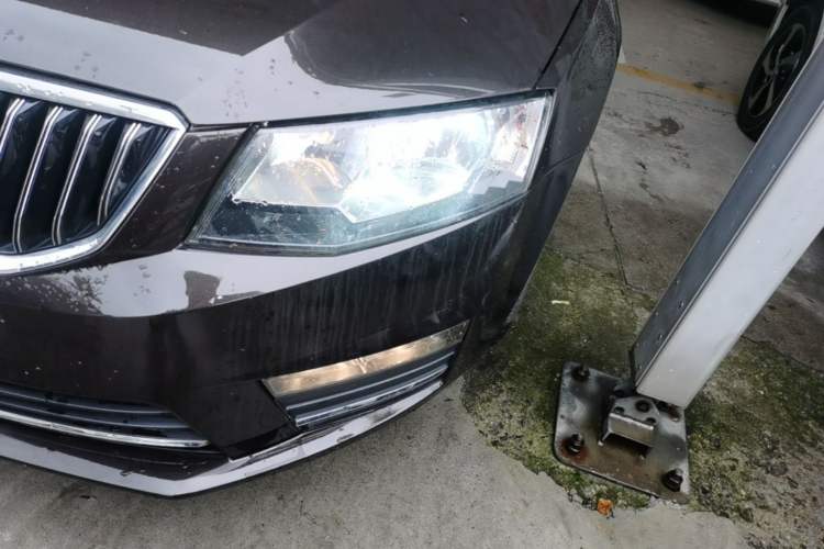 Used Skoda Octavia 2017 1.6L Automatic Smart Drive Edition