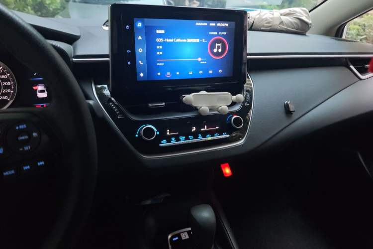 Used Toyota Corolla 2021 1.2T S-CVT Elite PLUS Edition Audio And AC Panel