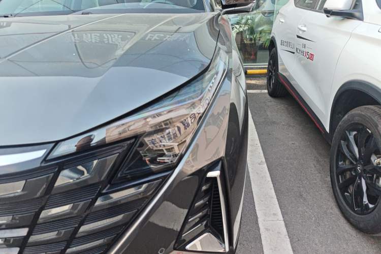 Used CHANGAN UNI-Z 2025 1.5T Premium Edition
