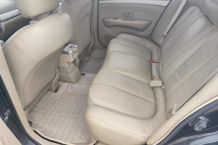 Used Nissan Sylphy 2012 Classic 1.6 XL Automatic Luxury Edition