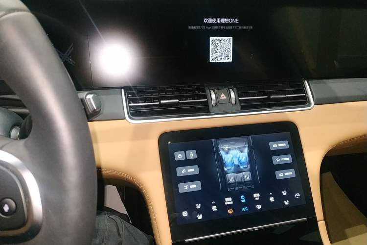 Used Li Auto ONE 2020 Range-Extended 7-Seater Version Audio And AC Panel