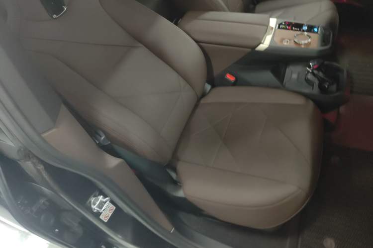 Used BMW iX 2022 xDrive40
