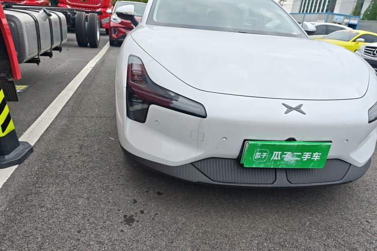 Used XPeng MONA M03 2025 620 Ultra-Long Range Plus Right Front Headlight