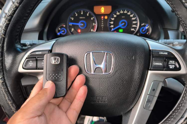 Used Honda Crosstour 2012 2.4L Luxury Edition
