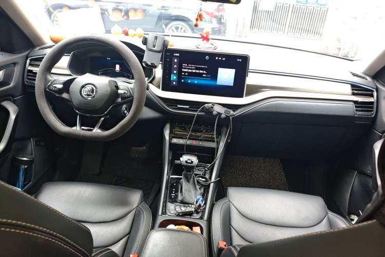 Used Skoda Kodiaq 2022 TSI330 7-Seater Two-Wheel-Drive Luxury Edition