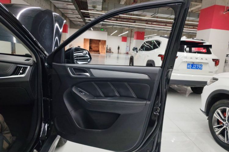 Used Roewe RX5 2016 20T Two-Wheel Drive Manual Flagship Edition