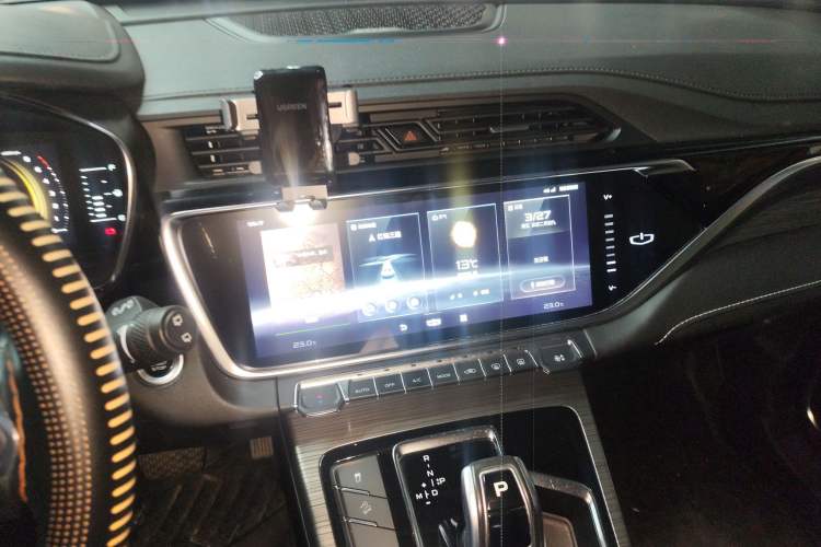 Used Geely Auto Emgrand X7 Sport 2020 1.8TD DCT Smart Connect PRO Audio And AC Panel