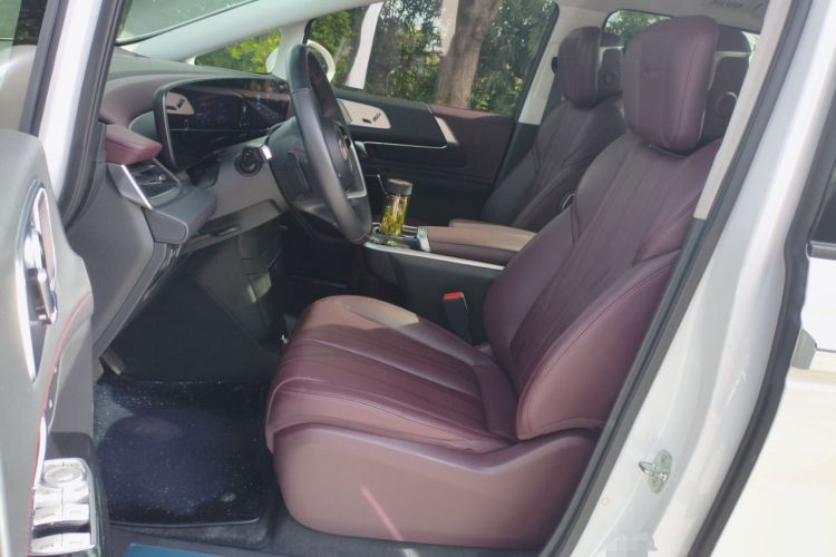 Used Buick Century 2023 2.0T Six-Seater Yinshi Edition