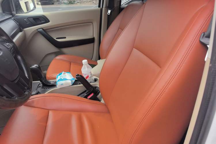 Used Ford Everest 2017 2.0T Gasoline Automatic 4x4 Elite Edition 5 Seats Left Front Seat