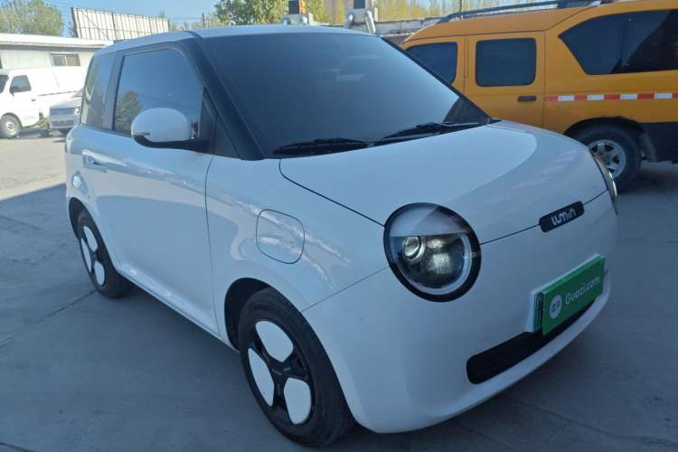 Used CHANGAN NEVO Lumin 2024 205km Launch Edition Front Right 45 Deg