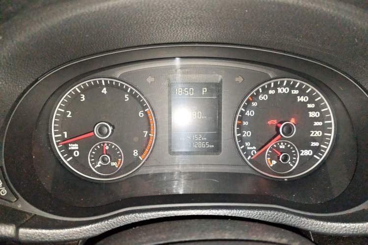 Used Volkswagen Passat 2014 1.8TSI DSG Prestige Edition Instrument Cluster