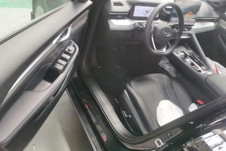 Used Geely Auto Preface 2026 Model Oriental Yao 1.5TD Kunlun Edition