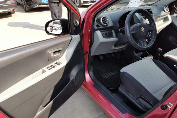 Used Suzuki Alto 2013 Revised Version 1.0L Manual Comfort Edition