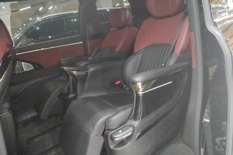 Used GAC Trumpchi M8 2023 Zongshi Series Dual-Motor Supreme Edition
