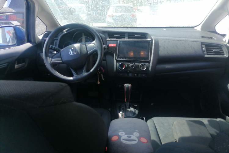 Used Honda Fit 2016 1.5L LXS CVT Comfort Sunroof Version Center Console