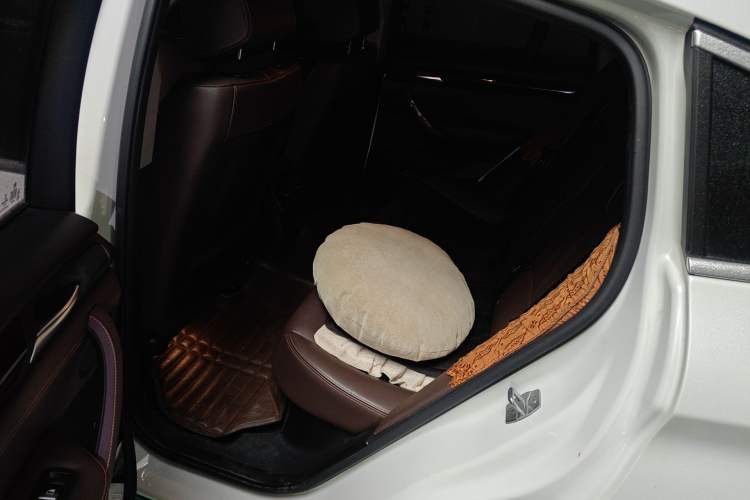 Used BMW X4 2014 xDrive20i X Design Package Left Rear Seat