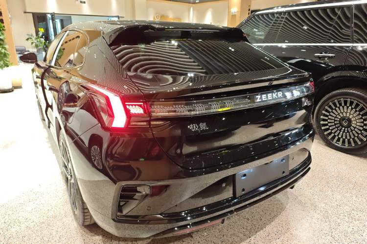 Used Zeekr 001 2026 Model 103° Rear-Drive Max Version Rear Left 45 Deg