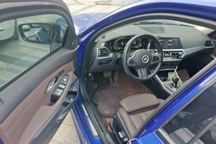 Used BMW 3 Series 2020 Facelifted 325Li M Sport Night Edition Package
