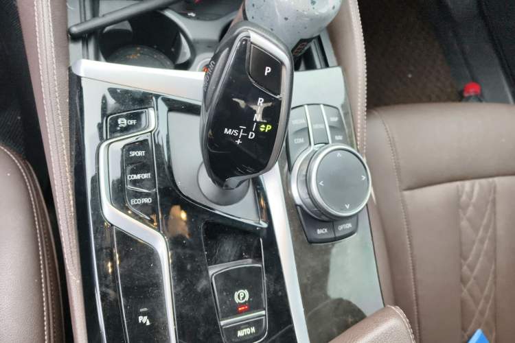 Used BMW 5 Series 2021 525Li M Sport Package