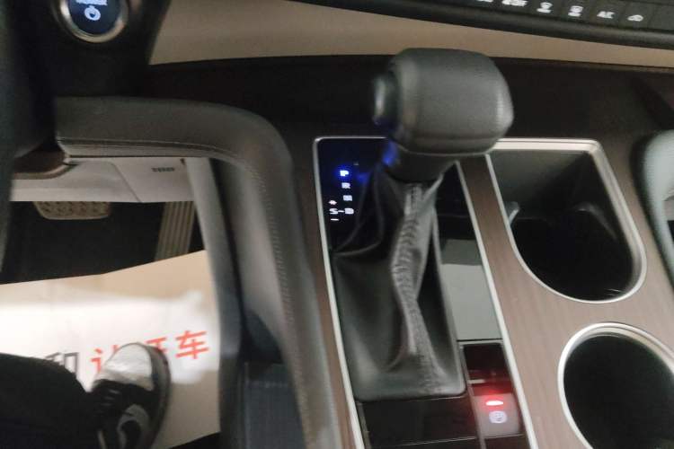 Used Toyota Granvia 2023 2.5L Hybrid Comfort Edition