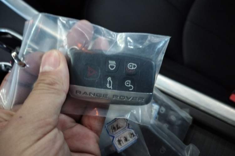 Used Land Rover Range Rover Evoque 2016 2.0T SE Smart Glow Edition