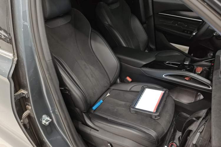 Used Geely Auto Monjaro L 2022 1.5T Thunder Hi·F Plug-in Hybrid Super Rui
