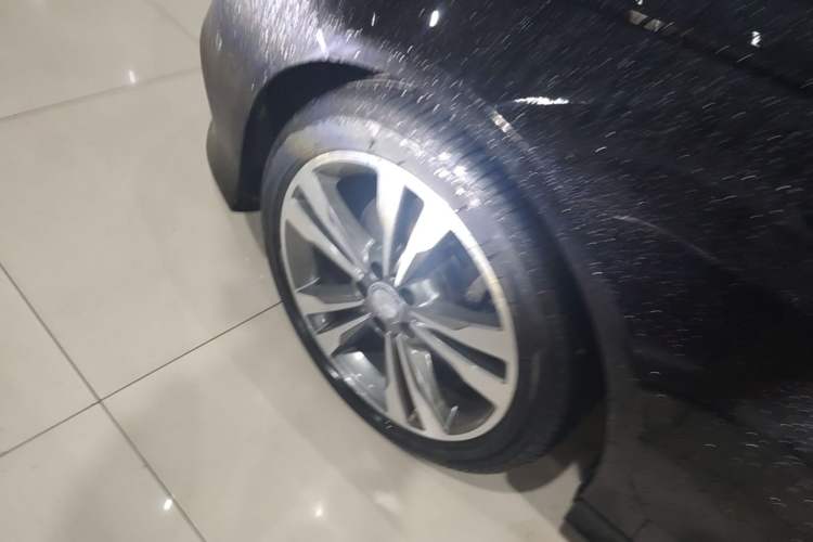 Used Mercedes-Benz E-Class 2015 Restyled E 260 L Sport Edition
