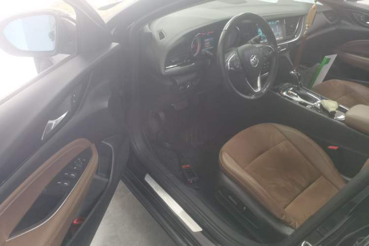 Used Buick Regal 2019 20T Elite Version China V Standard

