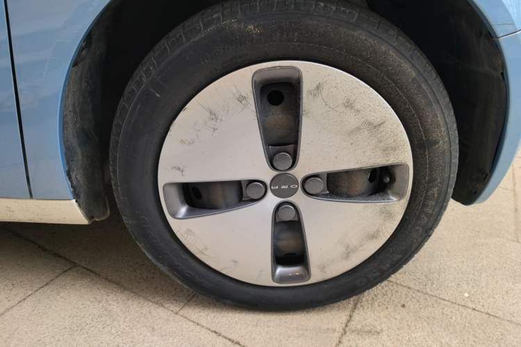 Used ORA Black Cat 2019 310km Fun Edition Right Front Wheel Hub