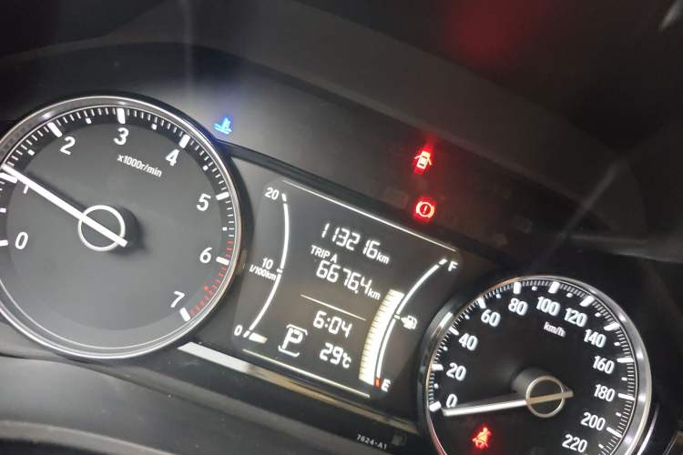 Used Honda Crider 2019 180 Turbo CVT Comfort Version China VI Odometer Close Up