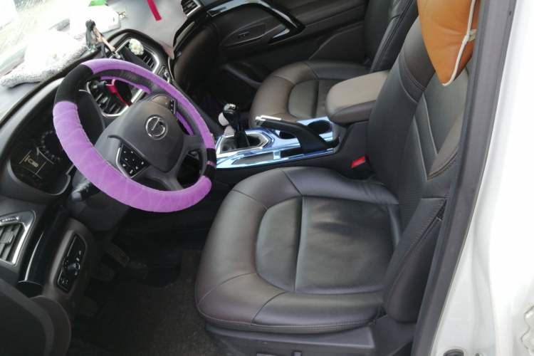 Used GAC Trumpchi GS4 2017 235T Manual Two-Wheel Drive Luxury Edition
