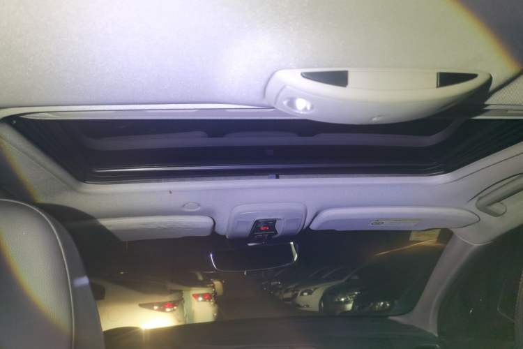 Used Volvo V60 2016 Cross Country T6 AWD
