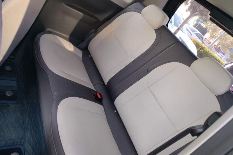 Used Geely Galaxy Panda 2025 210km Panda Kart Left Rear Seat