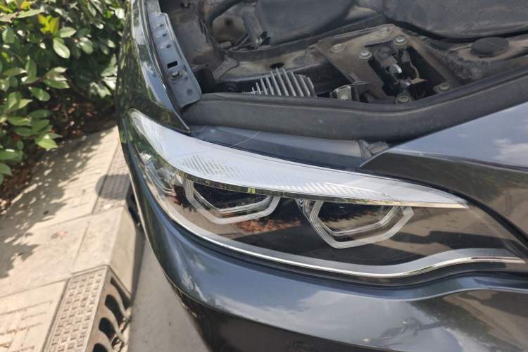 Used BMW 2 Series 2019 225i Luxury Model with M Sport Package
