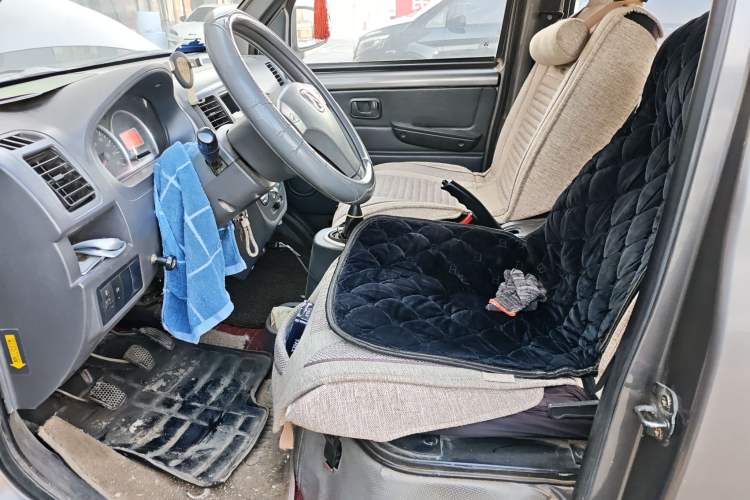 Used BAIC Weiwang 306 2013 1.2L Value Edition Basic 7-Seater A12 China IV Standard Left Front Seat