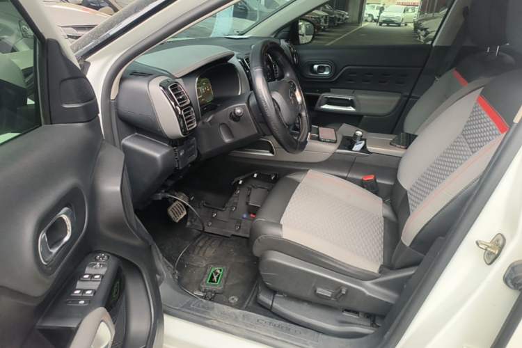 Used Citroen C5 AIRCROSS 2017 350THP Fashion Edition
