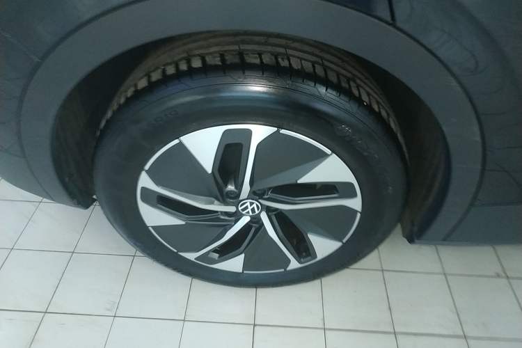 Used Volkswagen ID.4 CROZZ 2025 Pure Edition