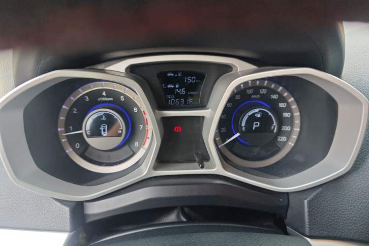 Used JAC Group Refine S3 2016 1.5L CVT Luxury Smart Version