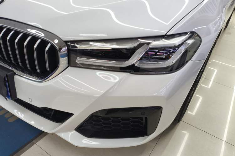 Used BMW 5 Series 2021 Facelifted 525Li M Sport Package
