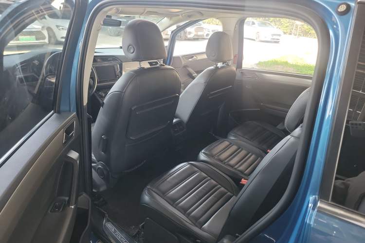 Used Volkswagen Touran 2018 Volkswagen Touran L 280TSI DSG Boundary Edition 7 Seats China V Emission Standard