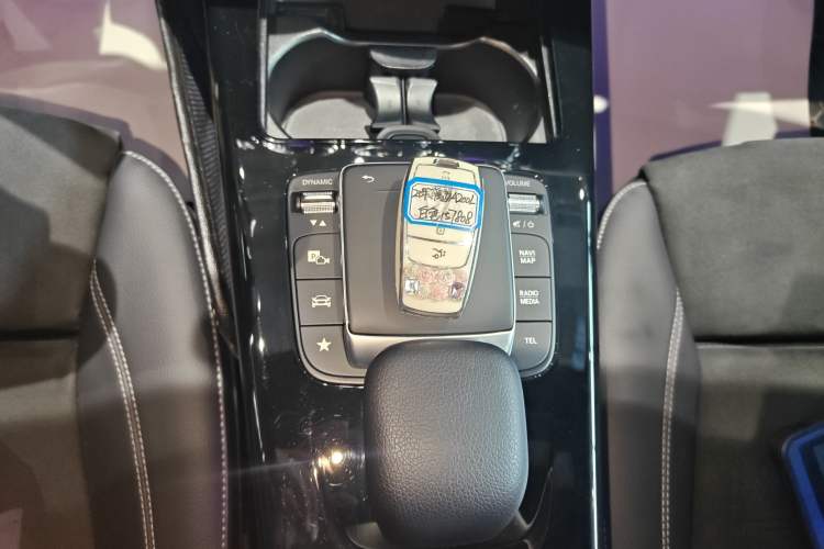 Used Mercedes-Benz A-Class 2021 A 200 L Sport Sedan Fashion Model
