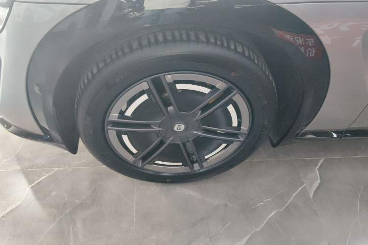 Used Xiaomi Auto YU7 2025 Ultra-Long Range Rear-Wheel Drive Version
