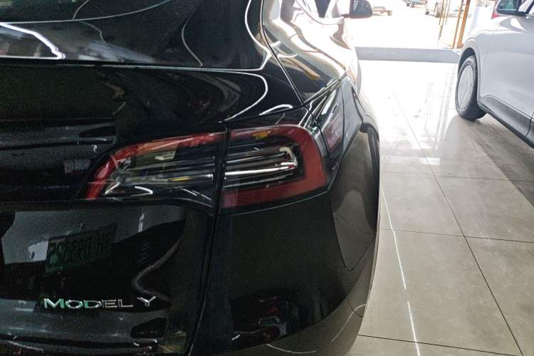 Used Tesla Model Y 2022 Rear-Wheel-Drive Version