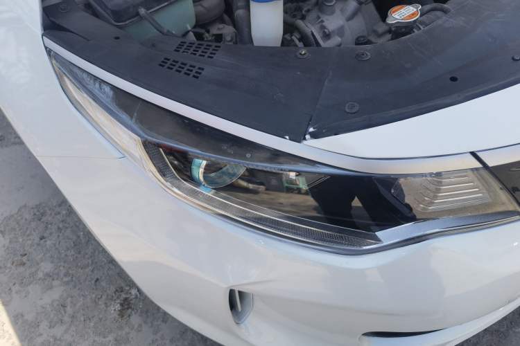 Used Kia K5 New Energy 2018 2.0L Smart Enjoyment Version Right Front Headlight