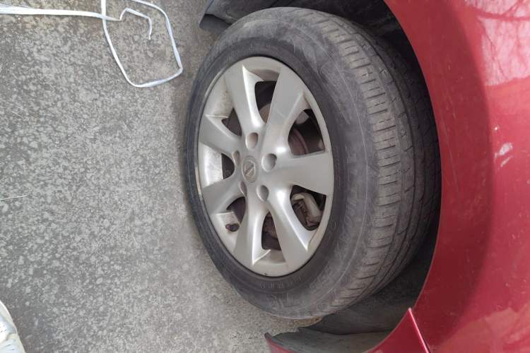 Used Nissan Tiida 2011 1.6L CVT Smart Version
