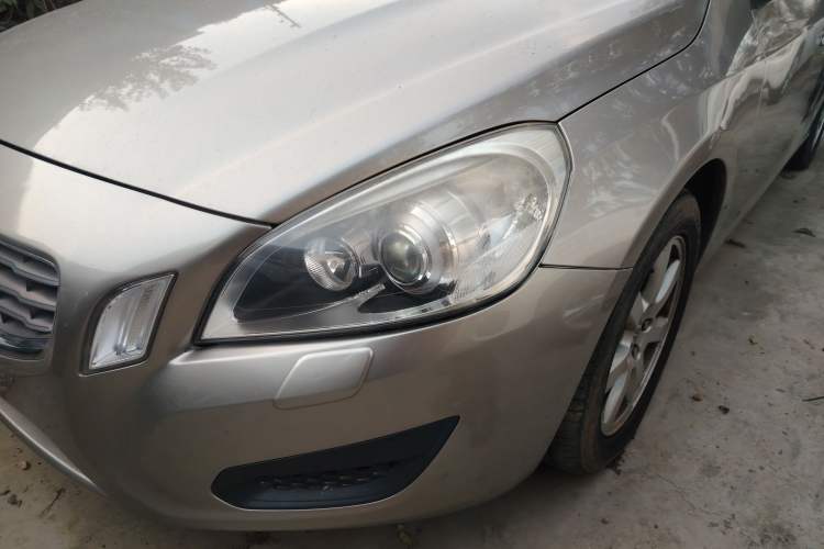 Used Volvo S60 2011 2.0T Comfort Edition
