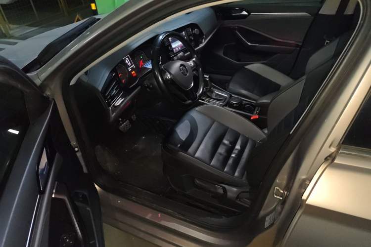 Used Volkswagen Sagitar 2019 280TSI DSG Comfort Version China VI Standard
