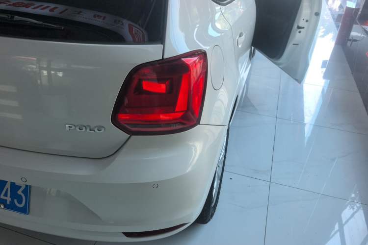 Used Volkswagen Polo 2014 1.4L Manual Comfort Edition